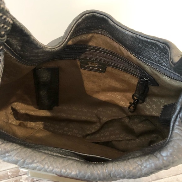 Anya hindmarch metallic soft leather shoulder bag - Picture 3 of 6